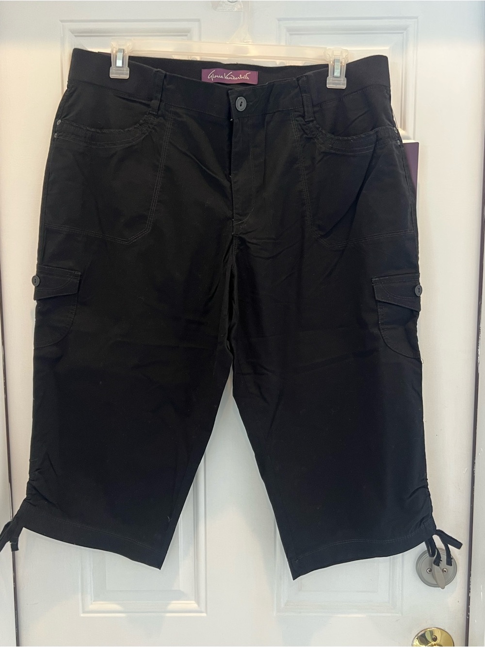 Gloria Vanderbilt Capri Pants Women’s 18 Black Slash Pocket Inseam 19" Crop #581